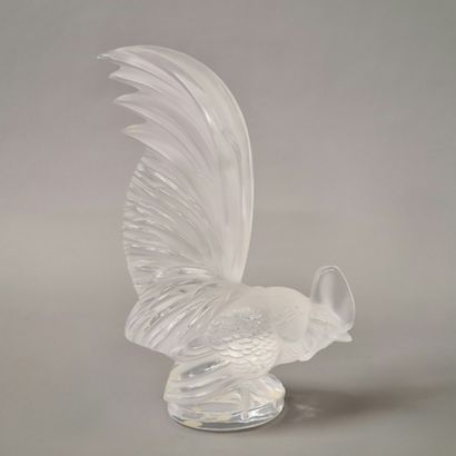 LALIQUE FRANCE - MODERN COQ PAPER PRESS in...