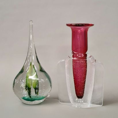 VASE AND SCULPTURE Modern glass of colors...