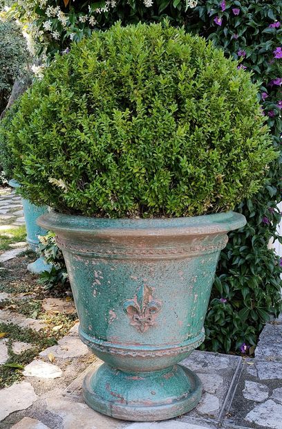 SAINT JEAN DE FOS - SUITE DE 6 GRANDS VASES...