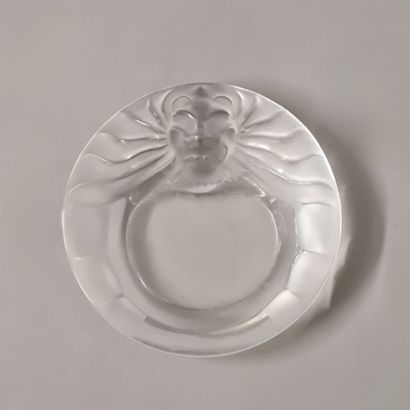 LALIQUE FRANCE - Modern round lion ashtray...