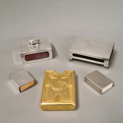 4 LIGHT BOX MOUNTINGS OF THREE SIZES Modern...