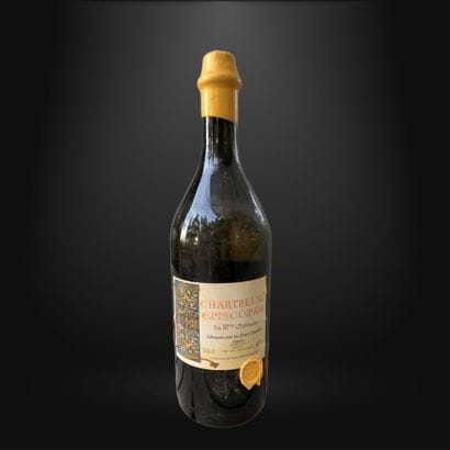 1 BOTTLE EPISCOPAL CHARTREUSE OF THE III...