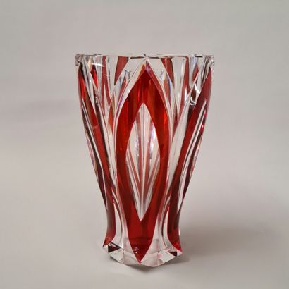 SAINT-LOUIS - Horned VASE Circa 1970 in red...