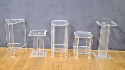 14 SELETTES, LAMPADAIRES AND TABOURETS -...