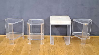 14 SELETTES, LAMPADAIRES AND TABOURETS -...