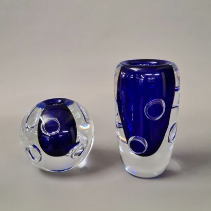 KOSTA BODA SEA STUDIO - 2 RUNE STRAND VESSELS...