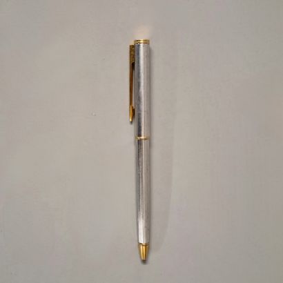 WATERMAN - STYLO BILLE in silver plated fluted...