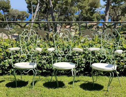SUITE DE 3 FAUTEUILS DE JARDIN Circa 1950...