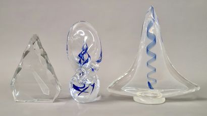 3 Modern paper presses in white and blue...