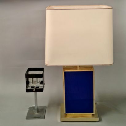 DECORATIVE LAMP AND LAMP FOR A SPOT Circa...