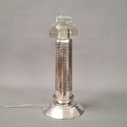 LAMP IN THE FORM OF A LIGHTNING LAMP of Art...