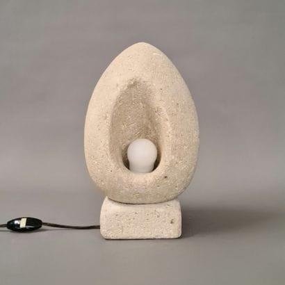 LAMP EGG Circa 1980 in reconstituted stone,...