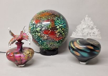 CONTEMPORARY glassware including 

TWO COVERED...