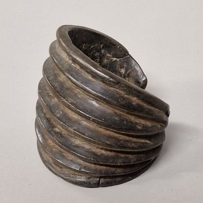 GABON, KOTA OR FANG - BRACELET in bronze

D....