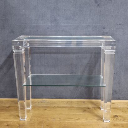 DECORATOR'S WORK

CONSOLE, COFFEE TABLE AND...