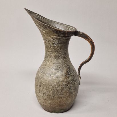 Old work PERSE

Copper PICHET with engraved...
