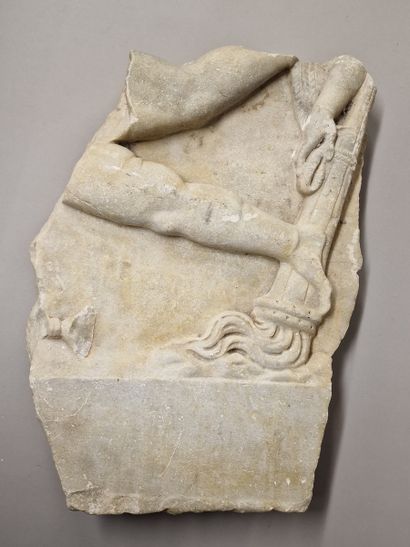 
FRAGMENT OF LOW RELIEF in marble stone of...