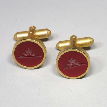André GEKHIERE (1930-2021)


4 PAIRES DE...