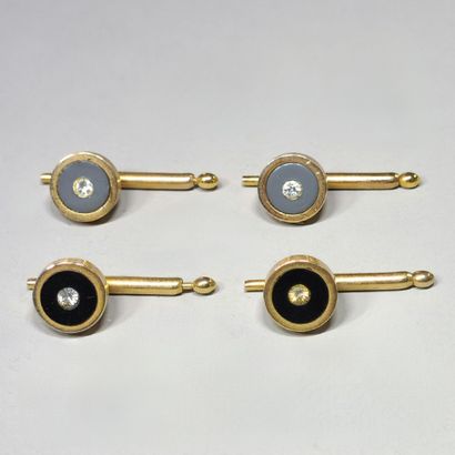 André GEKHIERE (1930-2021)


2 PAIRES DE...