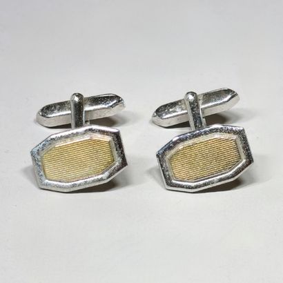 André GEKHIERE (1930-2021)


4 PAIRES DE...