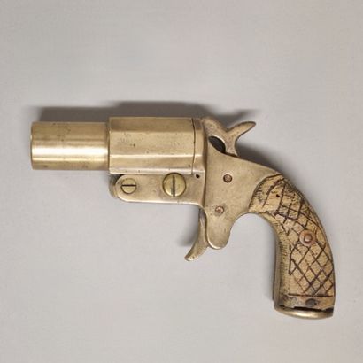 PISTOLET D'ALARME du Début du XXème Siècle...