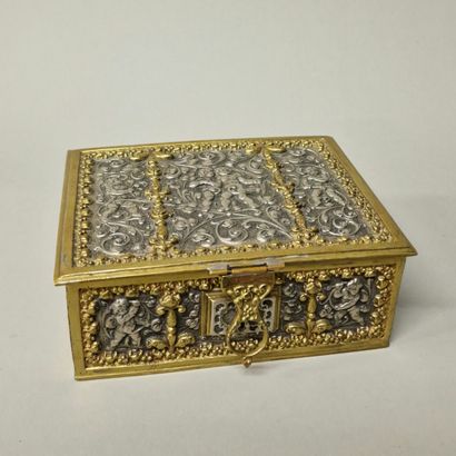 COFFRET A BIJOUX RECTANGULAIRE à couvercle...