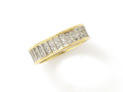 ALLIANCE in gold 750 thousandths satin-finished...