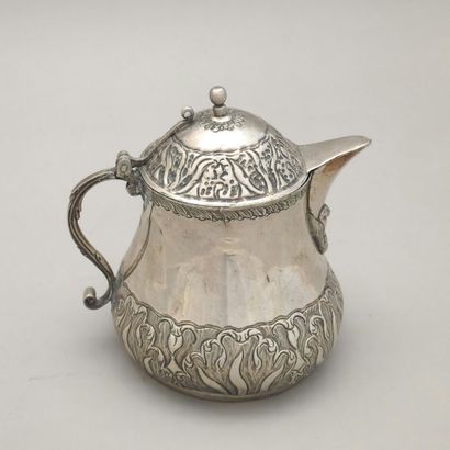LITTLE SILVER JUGGING BOTTLE - Old foreign...
