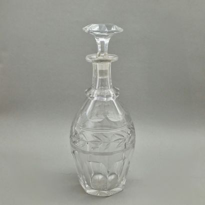 BACCARAT - MODEL JONZAC - CARAFE in cut white...
