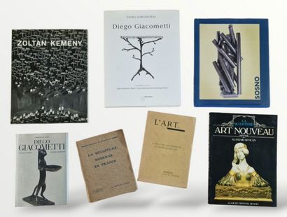 7 BOOKS ON MODERN SCULPTURE :
- LA SCULPTURE...