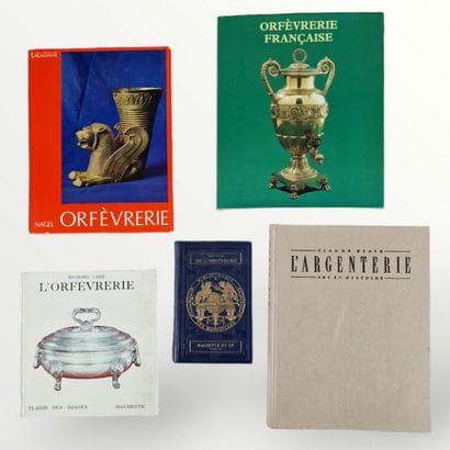5 BOOKS ON GOLDSMITHING :
- SILVER ART AND...