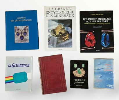 7 OUVRAGES DE GEMMOLOGIE : 
- LES PIERRES...