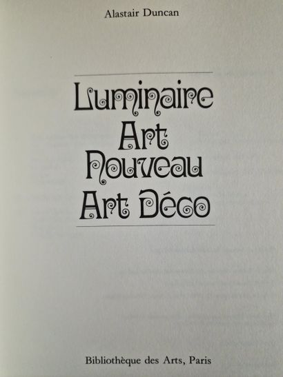 3 OUVRAGES SUR LES LUMINAIRES AU XXème SIECLE:
-...