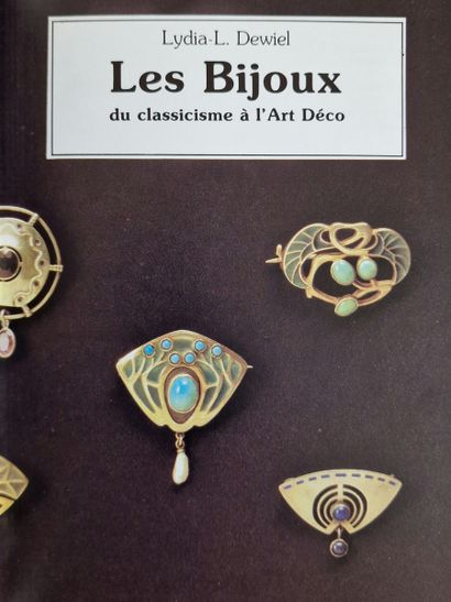 7 OUVRAGES SUR LA JOAILLERIE ET L’HISTOIRE...