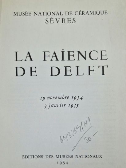 7 BOOKS ON CERAMICS :
- LA CERAMIQUE EUROPEENNE,...