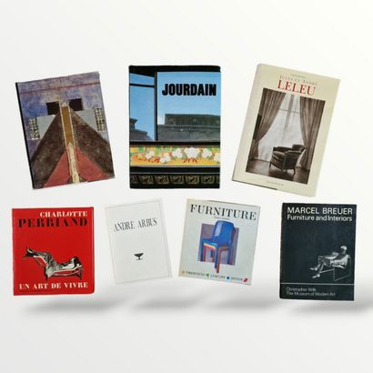 7 OUVRAGES SUR LE MOBILIER DU XXEME SIECLE...