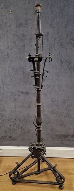IMPORTANT LAMPADAIRE - TRANSFORMATION D'UN...