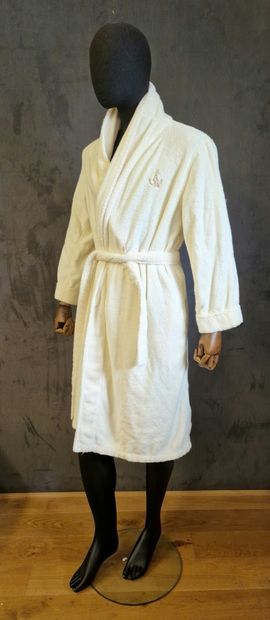 HAMAM - 2 PEIGNOIRS Taille M et Taille inconnue...