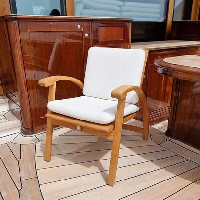 * SUMMIT - SUITE DE 7 FAUTEUILS DE PONT à...