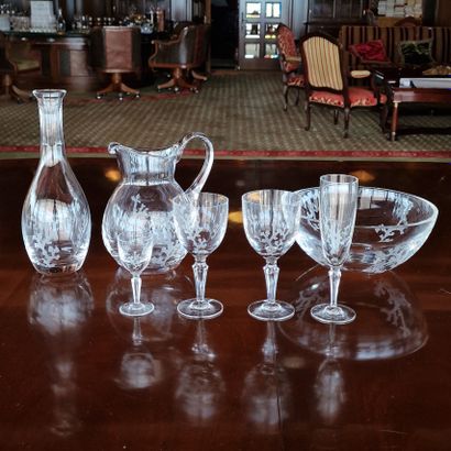 PART OF A GLASS AND TABLE GLASS SET 55 PIECES...