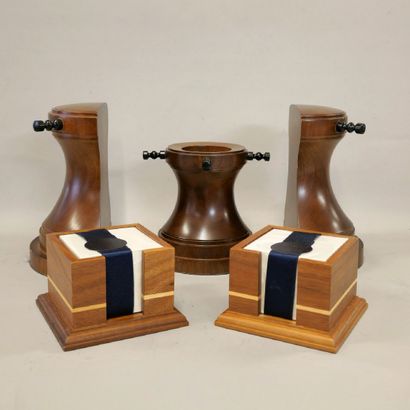 LINLEY - Pair of modern mahogany and blackened...
