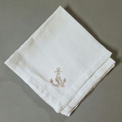 THE WHITE HOUSE - SET OF 17 TABLE CLOTHES...