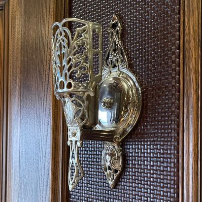 SUITE DE 3 APPLIQUES de Style Art Nouveau...