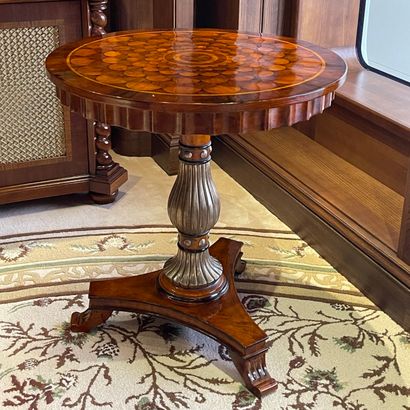 * TRIPOD GUERIDON Italian Style - XIXth Century-...