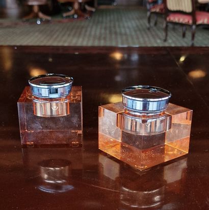 PAIRE DE BRIQUETS DE TABLE A GAZ- Modernes...