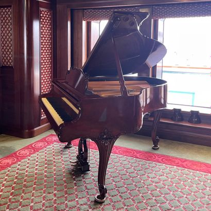 * PIANO CRAPAUD STEINWAY AND SONS de Style...