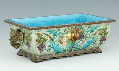Théodore DECK (1823-1891) 
GRANDE JARDINIERE...