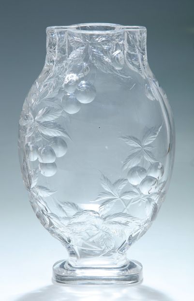 CRISTALLERIE BACCARAT 
GRAND VASE RENFLE...