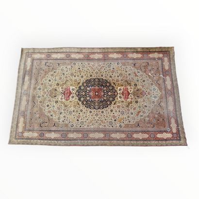 TAPIS TEBRIZ (chaine et trame en coton, velours...