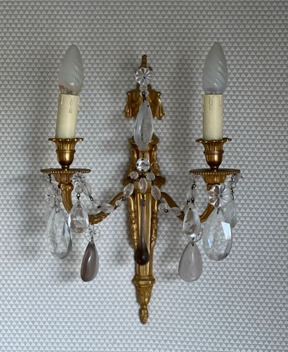 LUSTRE à 6 lumières de Style Louis XVI d'Epoque...